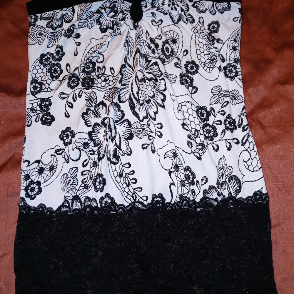 Wet seal tube-top size medium